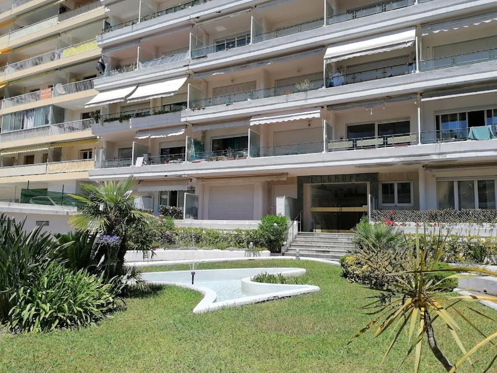 Appartamento studio Europa Juan-les-Pins Esterno foto